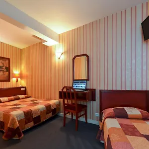 ** Hotel Maison Du Pré Francia