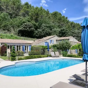 Cote Lavande Bed & Breakfast