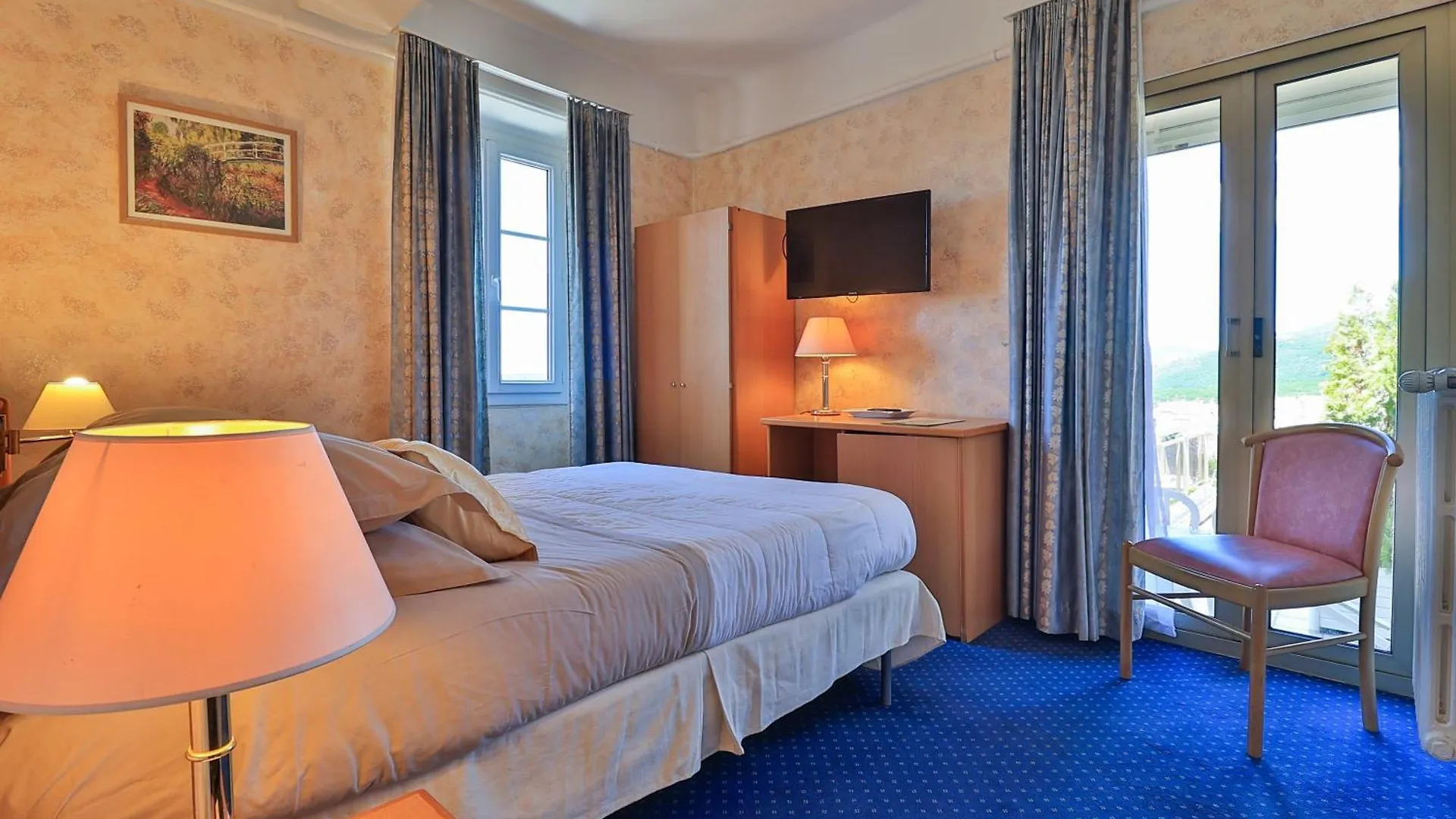 Logis Le Relais Imperial Hotel Saint-Vallier-de-Thiey