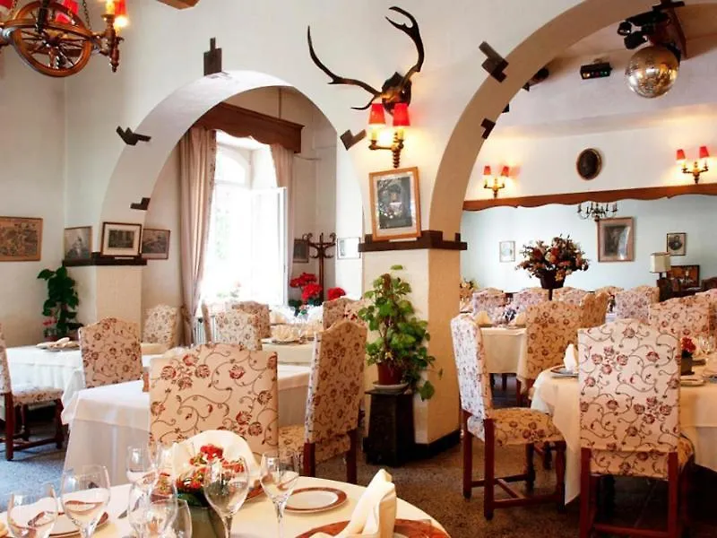 Logis Le Relais Imperial Hotel Saint-Vallier-de-Thiey